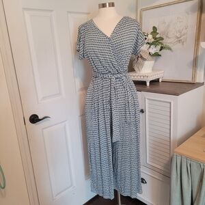 Latched Mama Jumpsuit Nursing Momper V Neck XL Blue Green